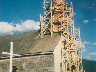 Restauración de la iglesia de María Inmaculada de Cochamó