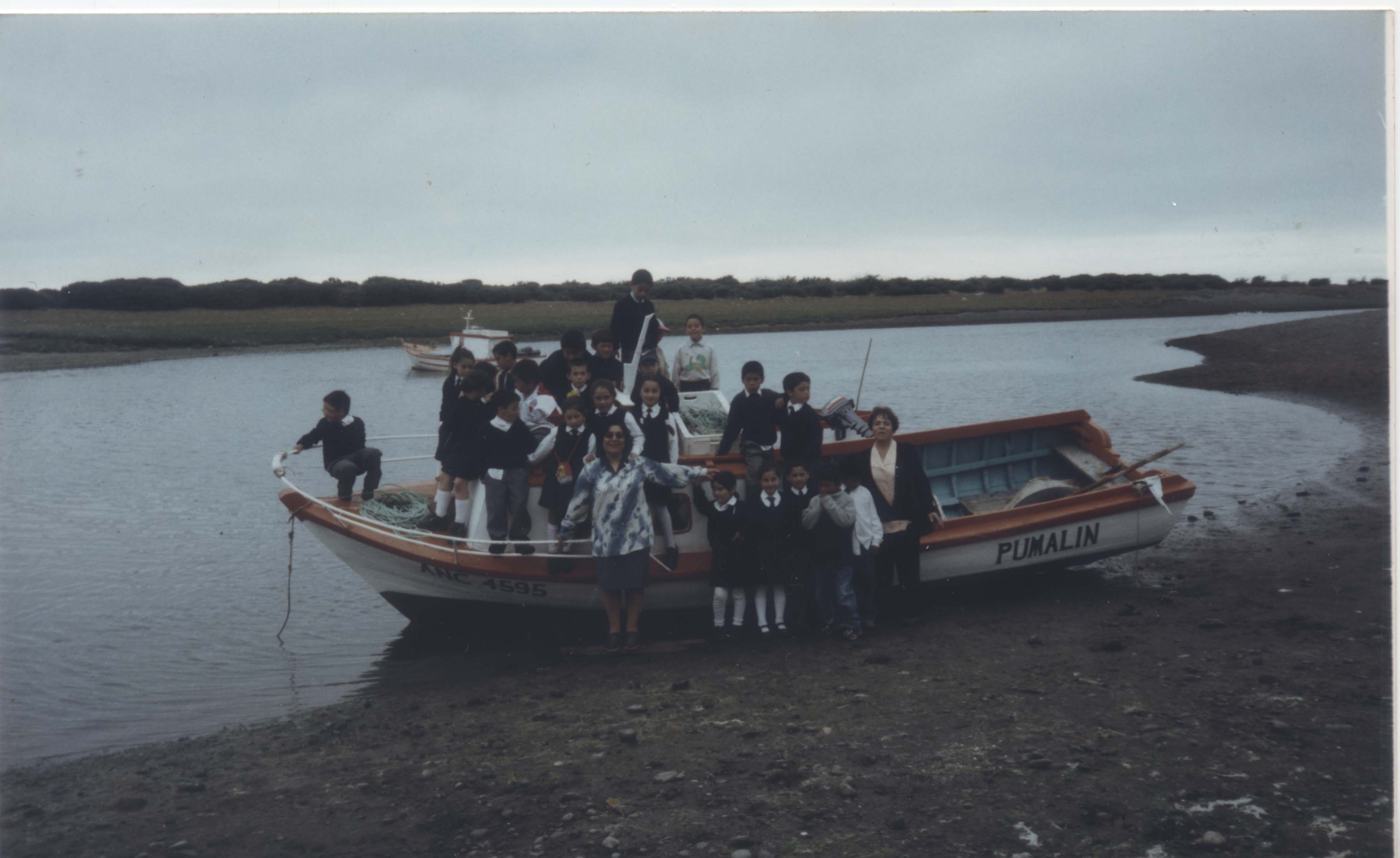 Paseo de curso a río Aucho