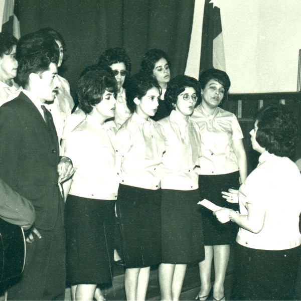 Coro de profesores de la Escuela N° 5