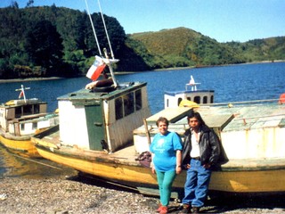 Pareja en la caleta de Angelmó Pareja en la caleta de Angelmó