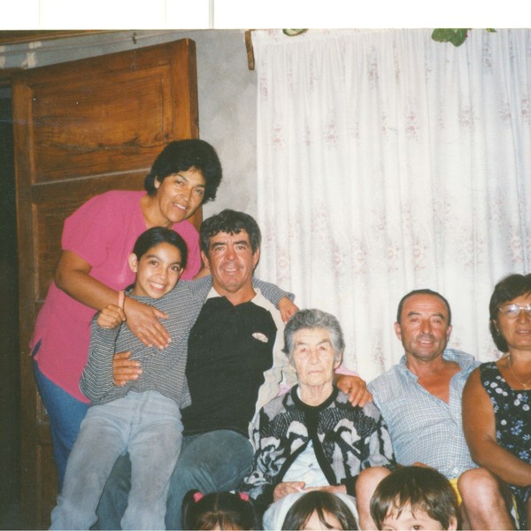 Familia Plaza Familia Plaza