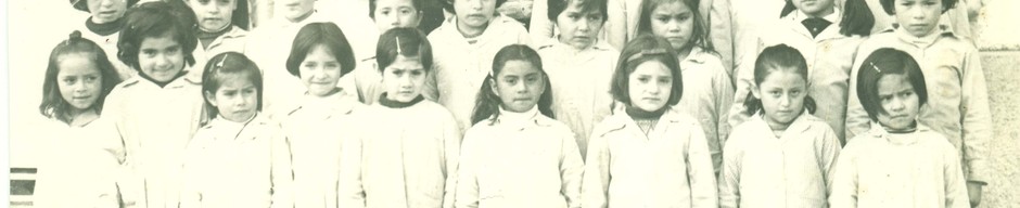 Estudiantes de la escuela "Encarnación Olivares" Estudiantes de la escuela "Encarnación Olivares"