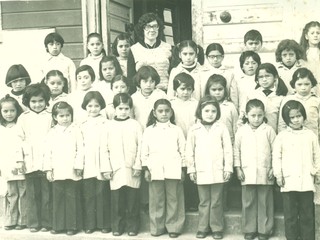Estudiantes de la escuela "Encarnación Olivares" Estudiantes de la escuela "Encarnación Olivares"