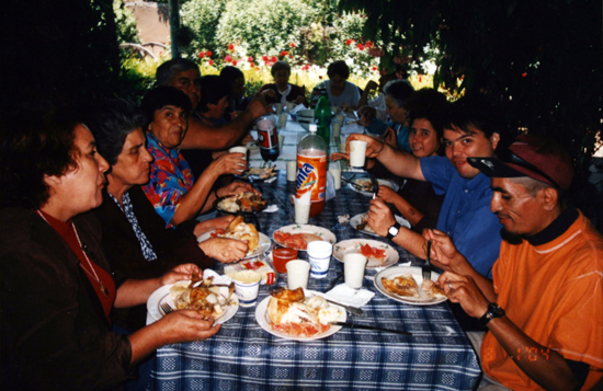 Almuerzo comunitario