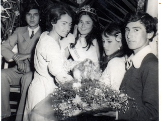 Coronación de reina en Hierro Viejo Coronación de reina en Hierro Viejo