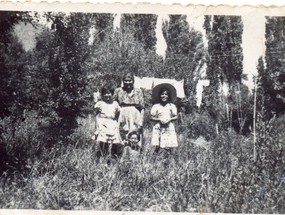 Tendido de ropa en el huerto de la abuela