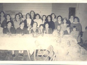 Centro de madres de la población Inés de Bazán