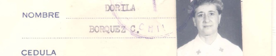 Credencial de voluntaria de la Cruz Roja