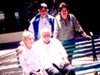 Paseo de club de adulto mayor Paseo de club de adulto mayor