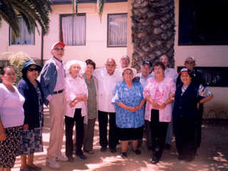 Paseo de club de adulto mayor