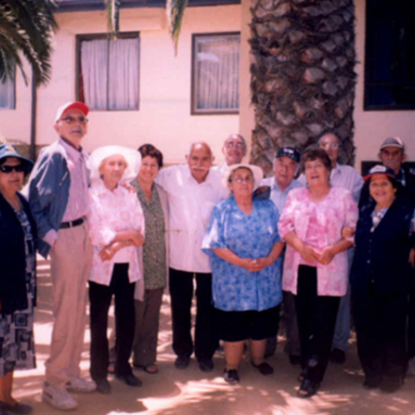 Paseo de club de adulto mayor