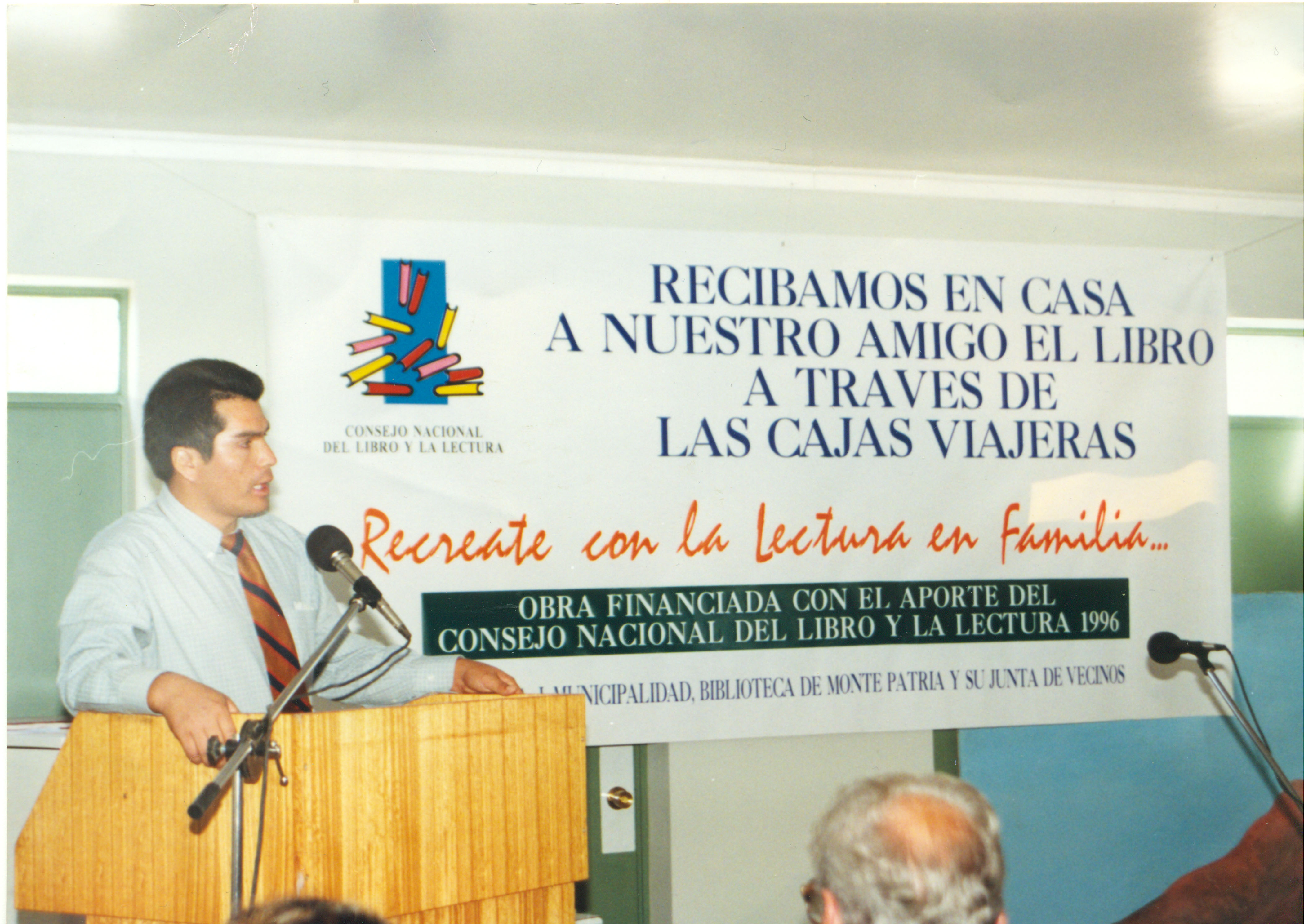 Ceremonia de presentación de proyecto del Fondo del Libro y la Lectura