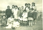 Apoderadas y alumnas de la Escuela de Choroihue