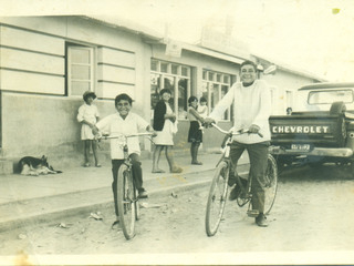 Hermanos Zambra Hermanos Zambra