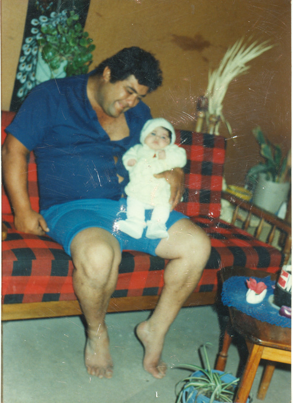 Sergio Zambra y su hija Denis Sergio Zambra y su hija Denis