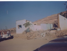 Demolición de casa en Churramata