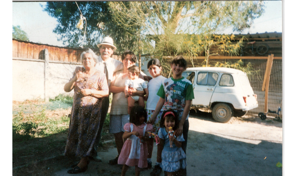 Familia Familia