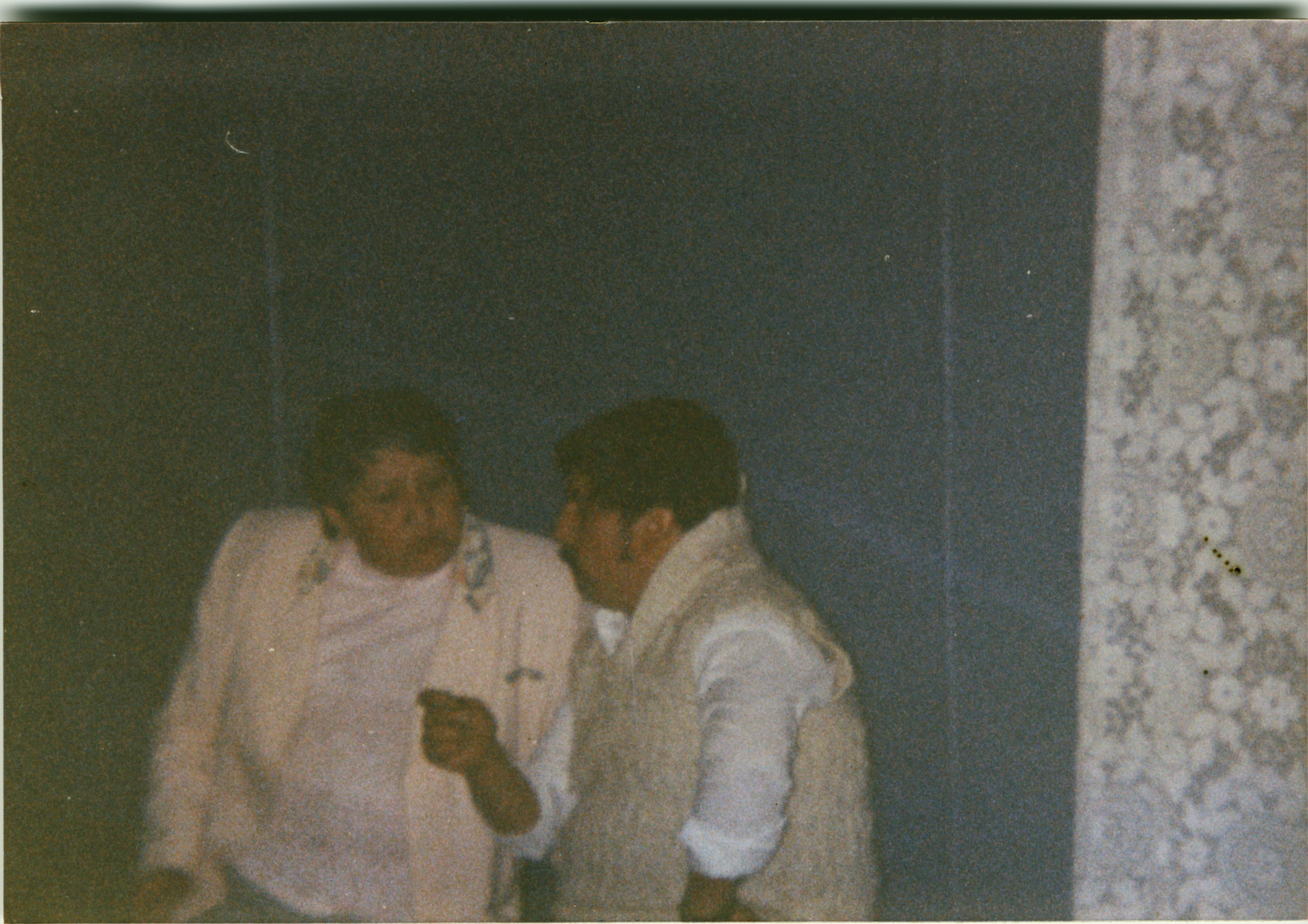 Discusión entre dirigentes vecinales Discusión entre dirigentes vecinales