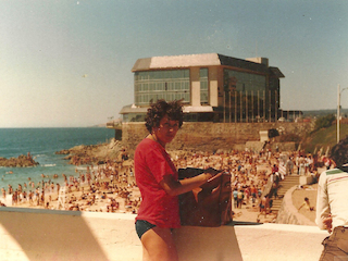 Lia Ocampo en Caleta Abarca