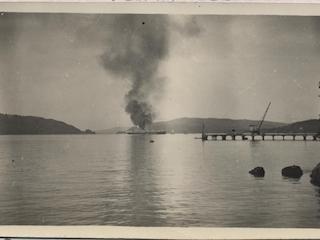 Maniobra de buque en la bahía de Corral