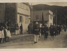 Desfile de bomberos de Corral