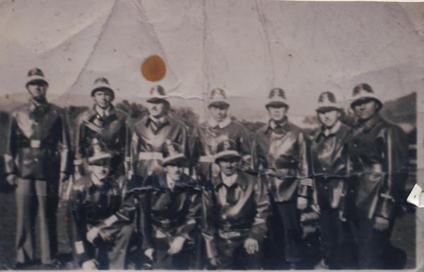 Voluntarios de bomberos Voluntarios de bomberos