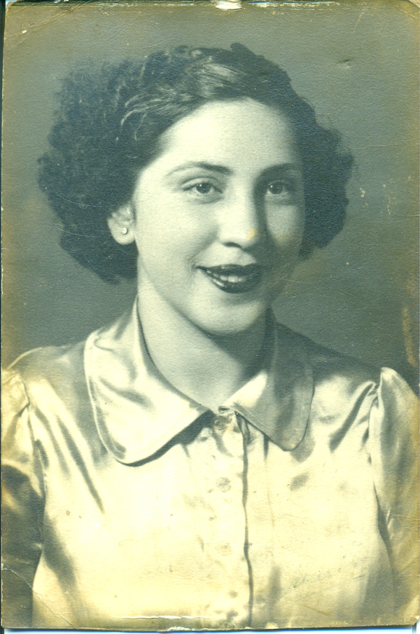 María Oyarzún Linares María Oyarzún Linares