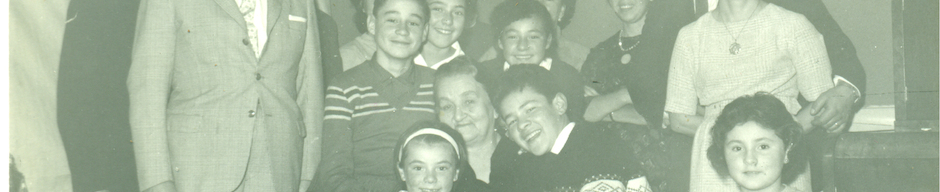 Tertulia en la casa de la familia Andrade Tertulia en la casa de la familia Andrade