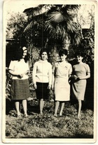 Amigas celebran fiestas patrias Amigas celebran fiestas patrias