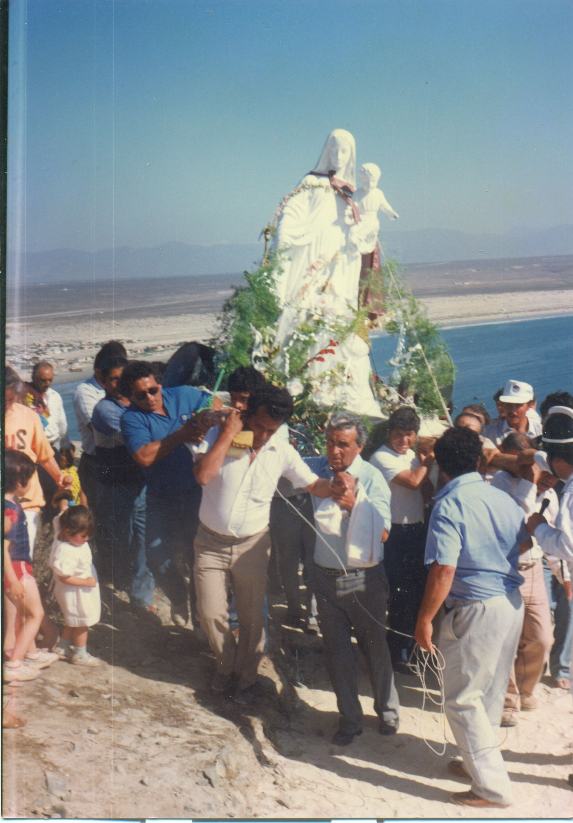 Procesión de la virgen Santa Rosa de Lima