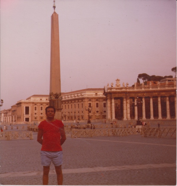 Héctor Cuevas en Roma Héctor Cuevas en Roma