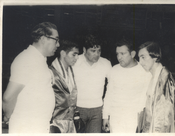 Combate de boxeo en Los Lagos Combate de boxeo en Los Lagos