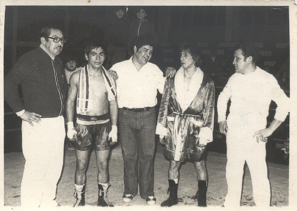 Combate de boxeo en Los Lagos Combate de boxeo en Los Lagos