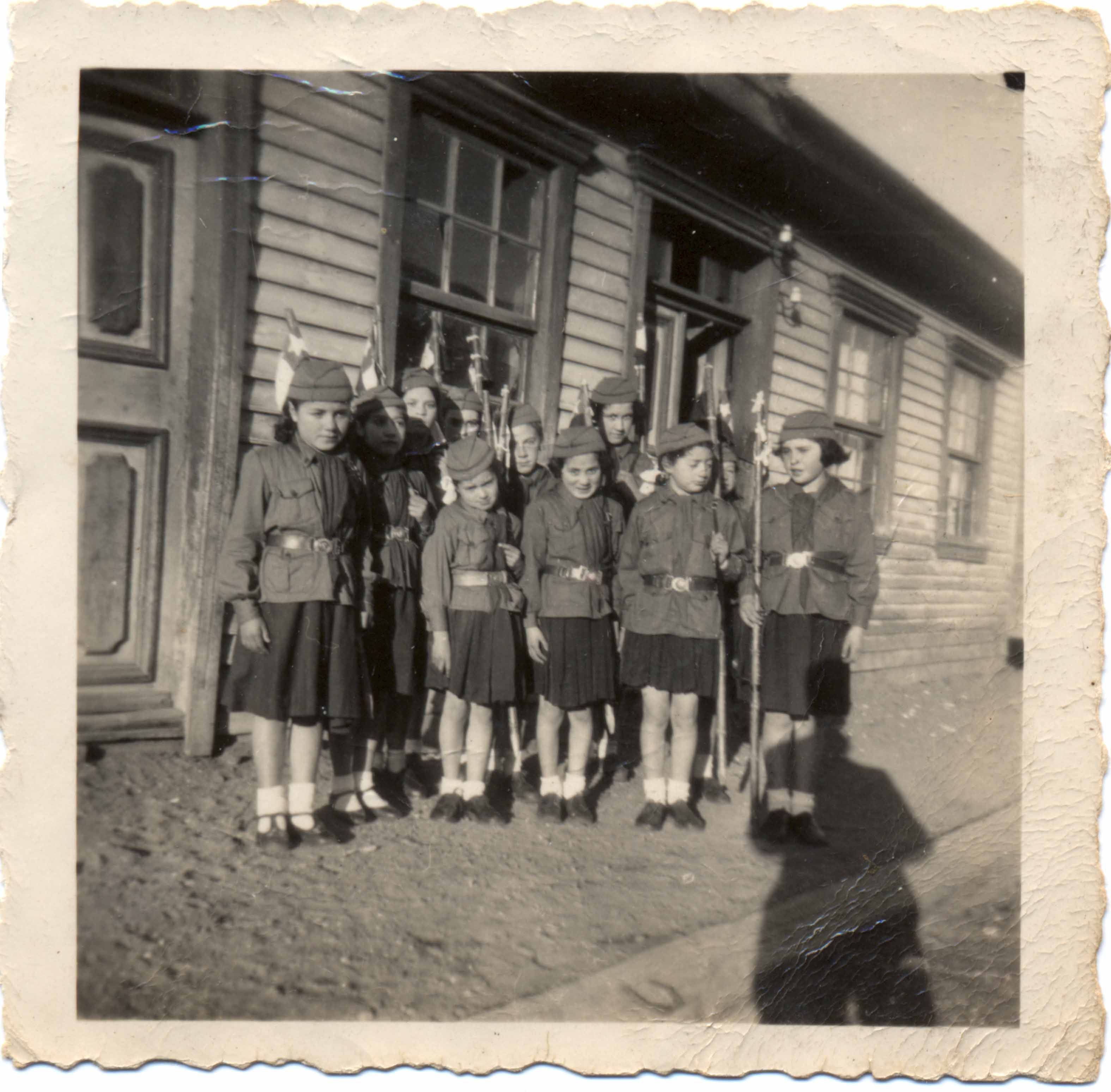 Brigada de niñas Girls Guides Brigada de niñas Girls Guides
