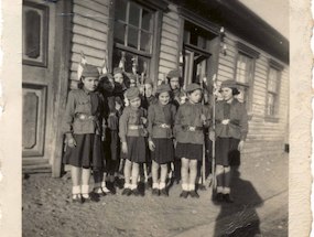 Brigada de niñas Girls Guides