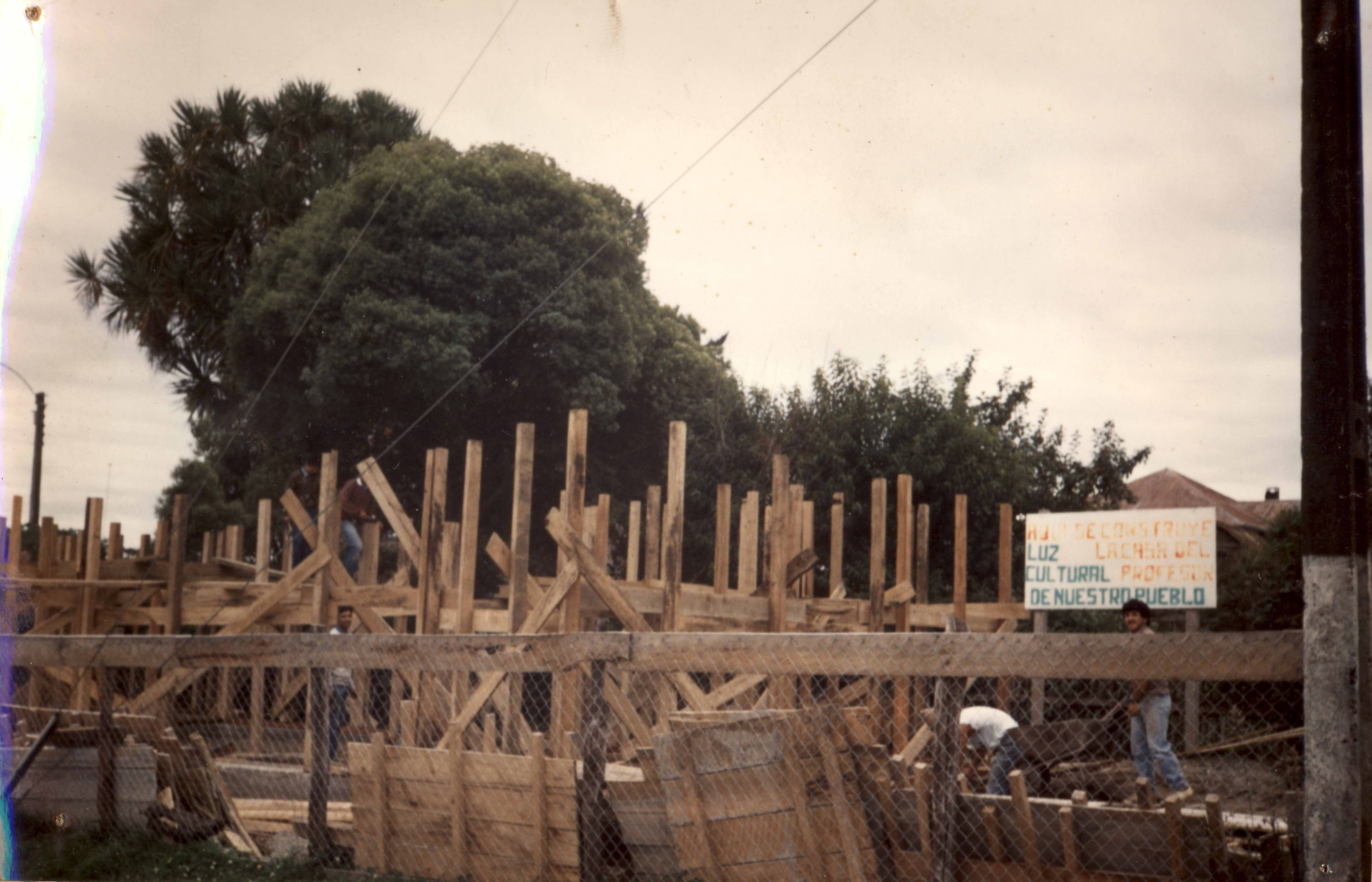 Construcción de la Casa del Profesor de Quellón Construcción de la Casa del Profesor de Quellón