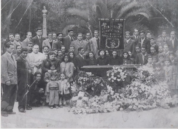 Estandarte de la Unión de Obreros del Alcantarillado Estandarte de la Unión de Obreros del Alcantarillado