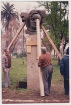 Instalación del monumento de Luis Emilio Recabarren Instalación del monumento de Luis Emilio Recabarren