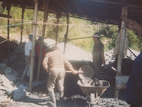 Trabajadores en una obra en construcción