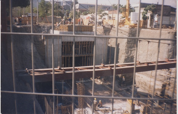 Faenas de construcción del Metro de Santiago