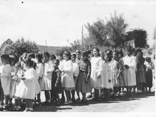 Acto escolar en la Hacienda El Tangue