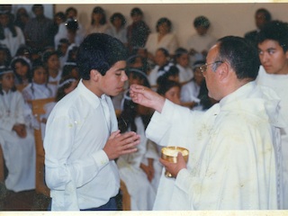 Primera comunión en la iglesia Santa Rosa de Lima