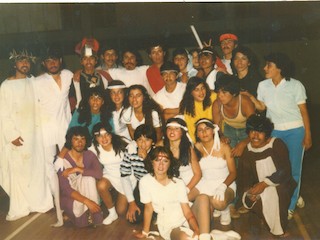 Grupo de teatro de la capilla Santo Toribio