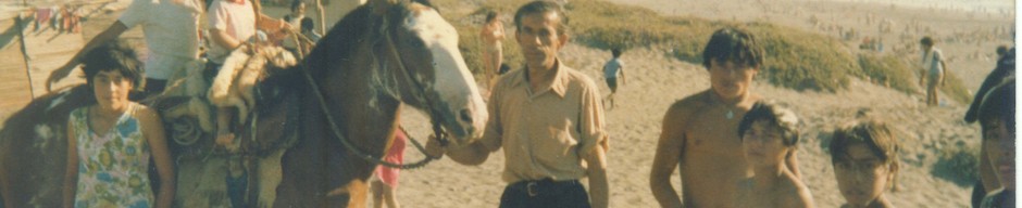 Paseo a caballo por la playa Juan Aspeé