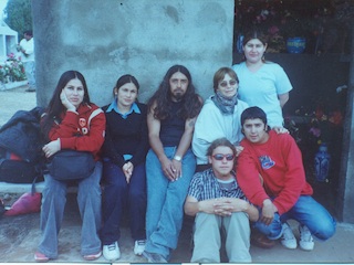 Visita al cementerio de Tongoy