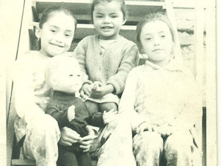 Hermanas Moya Núñez Hermanas Moya Núñez