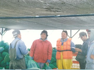 Trabajadores de cultivos marinos Trabajadores de cultivos marinos