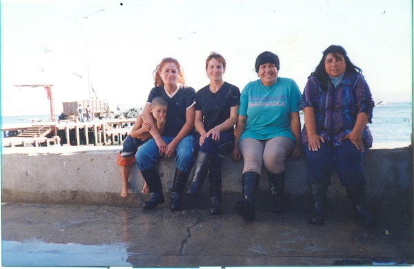 Trabajadoras de cultivos marinos Trabajadoras de cultivos marinos
