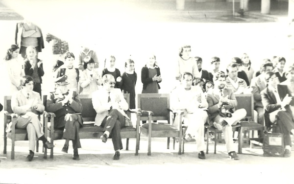 Acto en la Escuela América