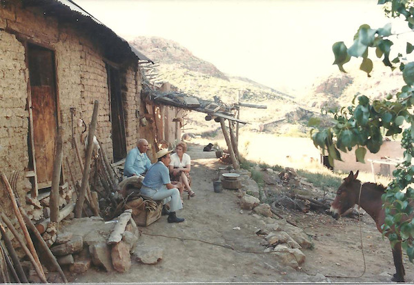 Amigos en la viña Las Piedras